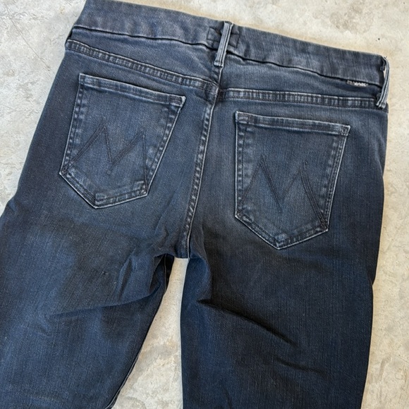 Mother Looker Ankle Fray Black Jeans in Blackbird Size 27 - Picture 8 of 8